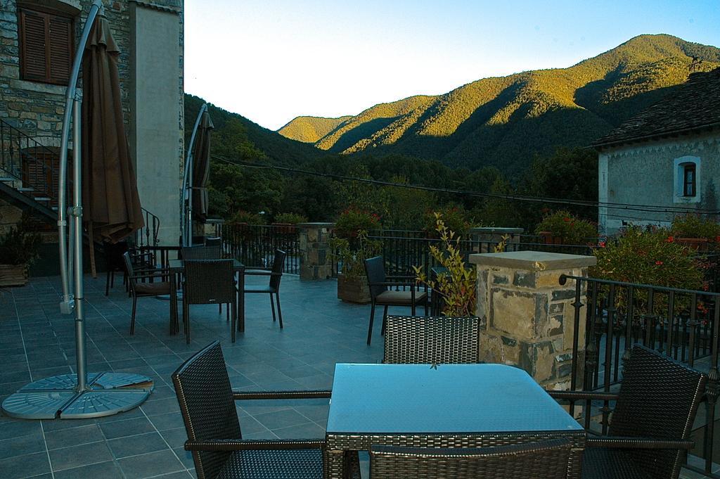 Hotel Casa Frauca Sarvise Exterior photo