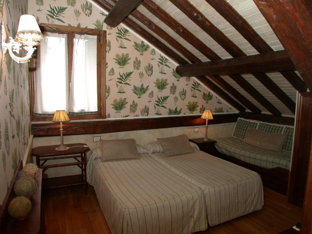 Hotel Casa Frauca Sarvise Exterior photo